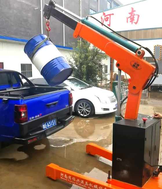 电动式搬运吊机：工业物流的“灵活卫士”